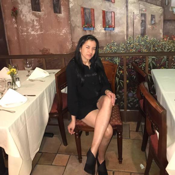 Meet your Posher, Eliza - Picture 1 of 1